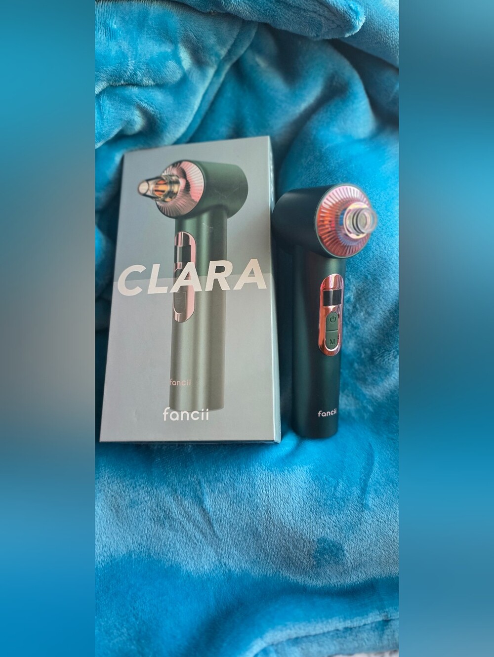 Portable Fancii Clara pore cleaner And Microdermabrasion